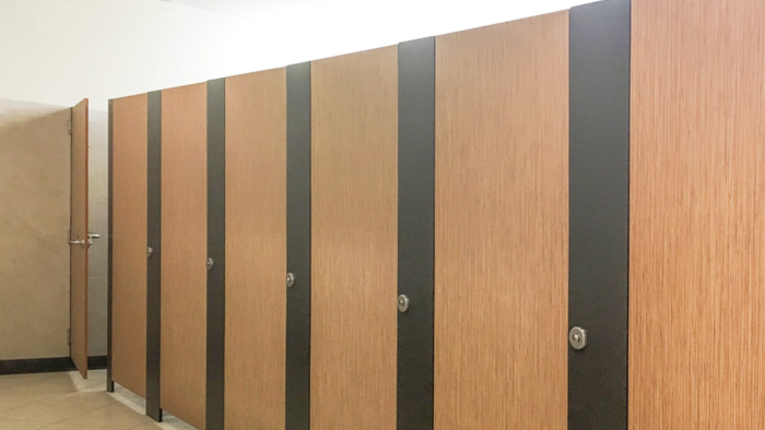 學校公共衛(wèi)生間隔斷裝修需要注意哪些問題?